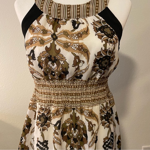 Apostrophe Baroque Print Smocked Waist Sleeveless Top - Picture 2 of 11